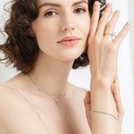 Load image into Gallery viewer, Balto aukso kolje su 7 briliantais (0,47 ct)