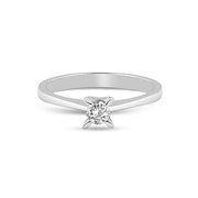 Balto aukso žiedas su briliantu (0,15 ct)