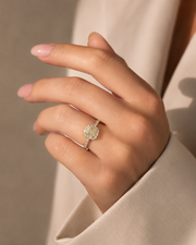 Geltono aukso žiedas su FANCY 1.24ct briliantu